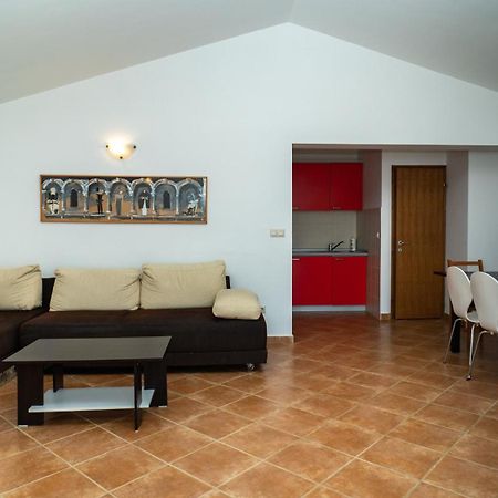Apartments Gandalj Локва-Рогозница Экстерьер фото